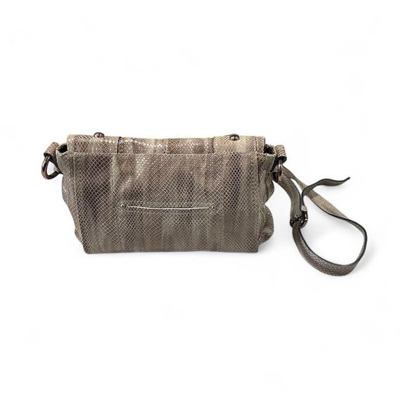 B Makowsky Leather Snake Skin Pattern Medium Crossbody Bag Purse - Picture 2 of 16